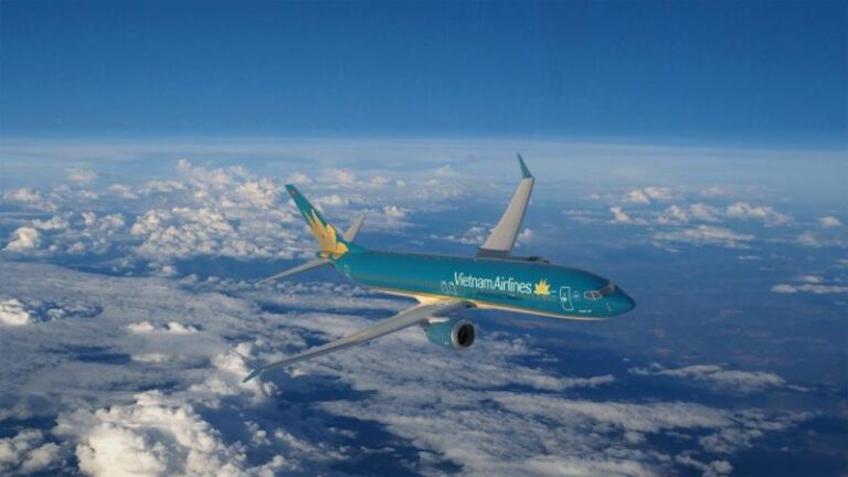 Vietnam Airlines Expands Fleet with 50 Boeing 737 MAX Jets – Revolutionising Air Travel: Vietnam Airlines Orders 50 Boeing 737 MAX Jets To Boost Regional Routes: Here Is What You Need To Know