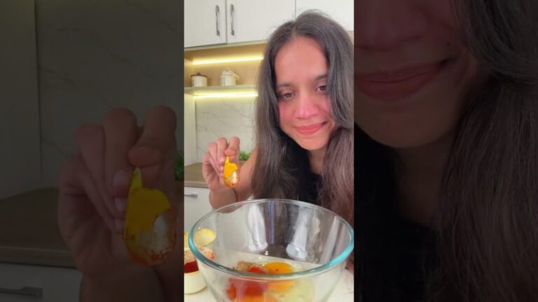 Experiencing Farah Khan’s Crispy Fried Chicken Recipe – I Tried Farah Khan’s Fried Chicken Recipe. 😱😱