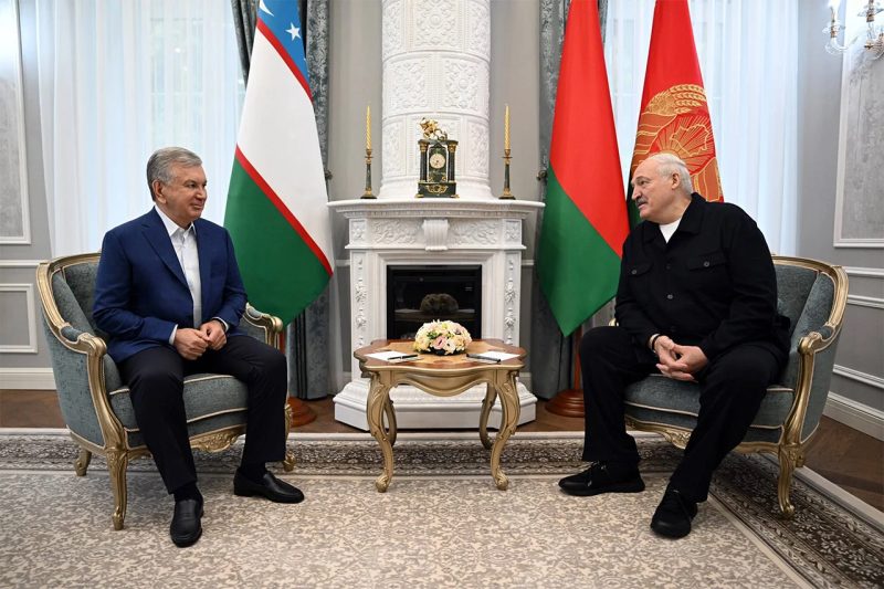 Uzbekistan and Belarus Strengthen Ties at Informal Meeting – Mirziyoyev And Lukashenko Hold Informal Meeting In Minsk Mirziyoyev and Lukashenko hold informal meeting in Minsk - Uzbekistan and Belarus Strengthen Ties at Informal Meeting - Mirziyoyev And Luka...
