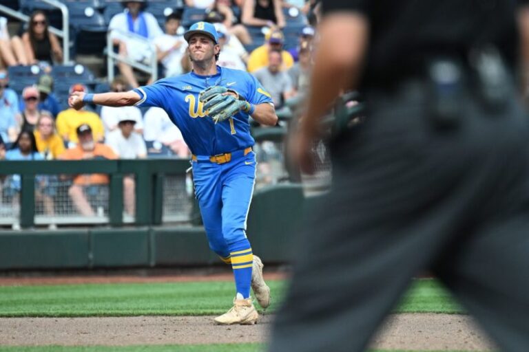 Chicago White Sox Choose UCLA’s Roch Cholowsky First Overall – Chicago White Sox Select UCLA Shortstop Roch Cholowsky At No. 1 In MLB Draft