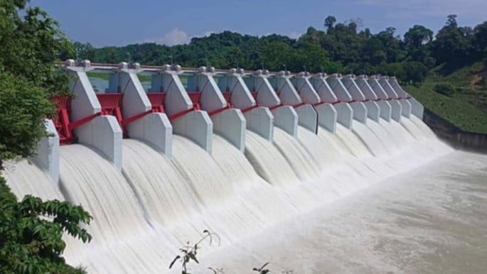 Kaptai Dam Opens Gates Early Amid Rising Water Levels – Kaptai Dam Opens 16 Gates Two Hours Early As Water Level Rises
